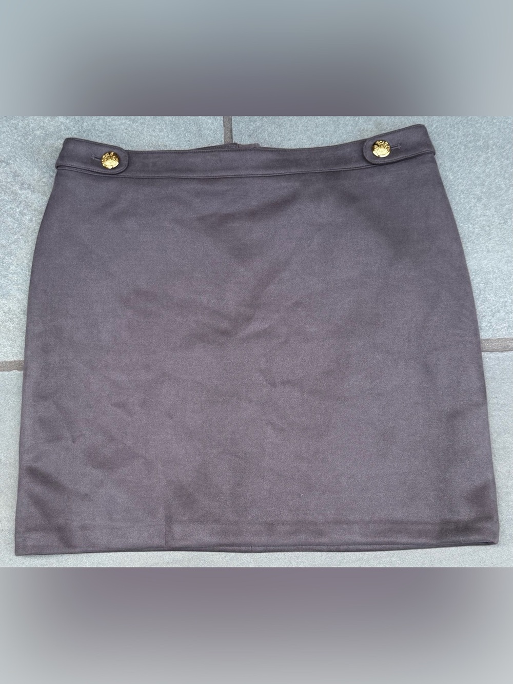 NWT White House Black Market Suede Boot Skirt Stormy Gray Size 6 Gold Buttons